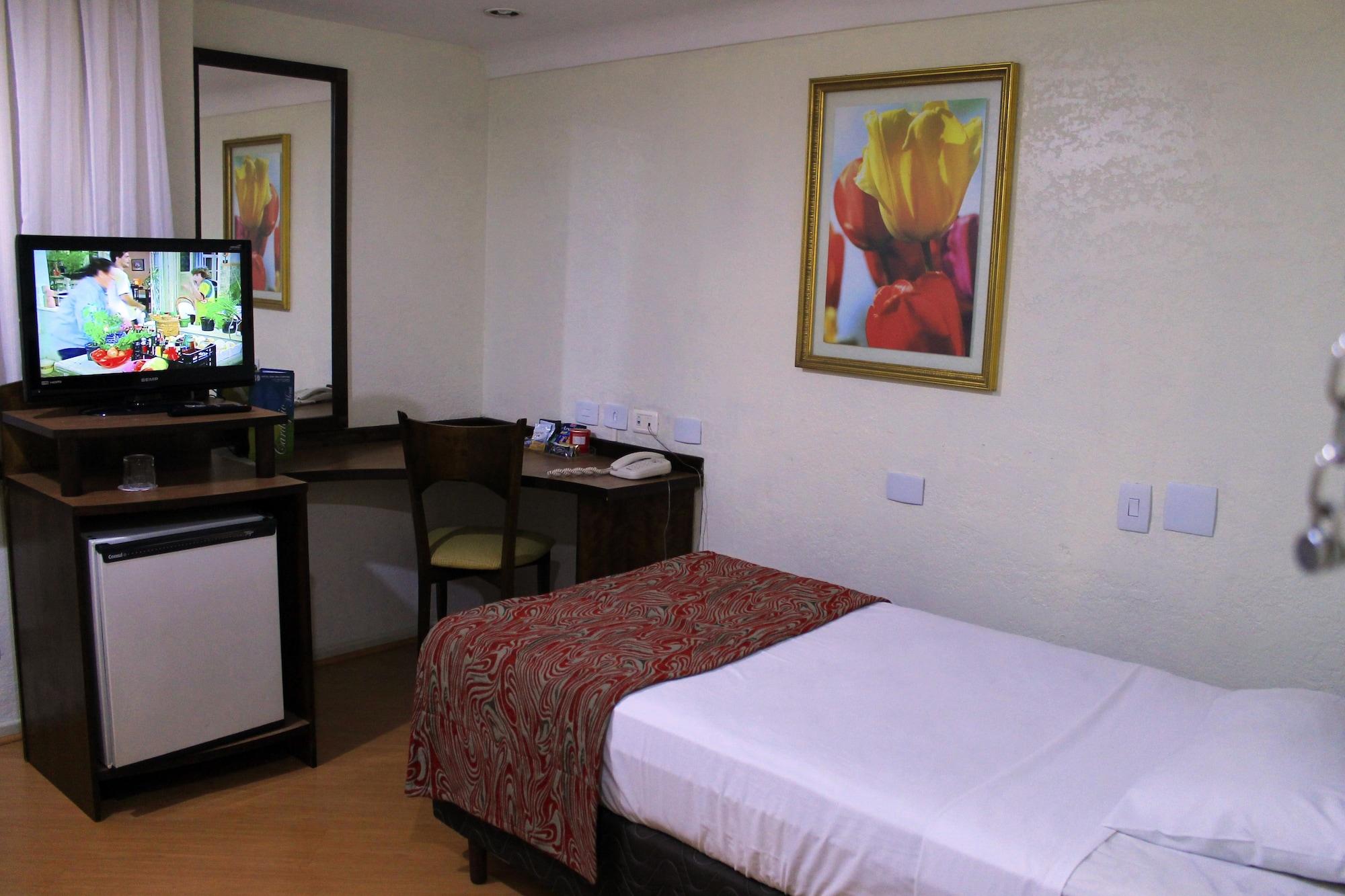 Hotel Dan Inn Curitiba Centro By Nacional Inn Exterior photo