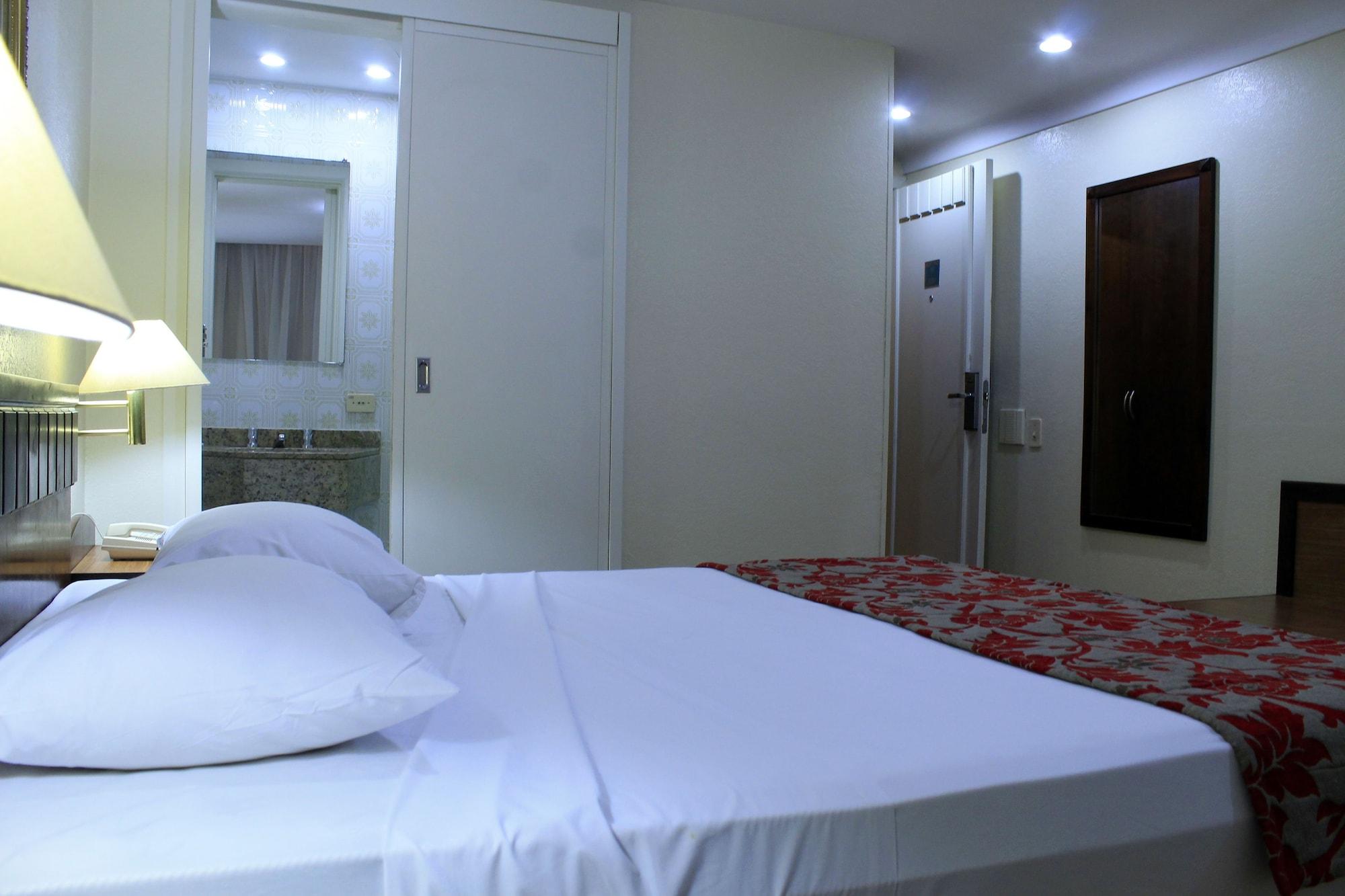 Hotel Dan Inn Curitiba Centro By Nacional Inn Exterior photo