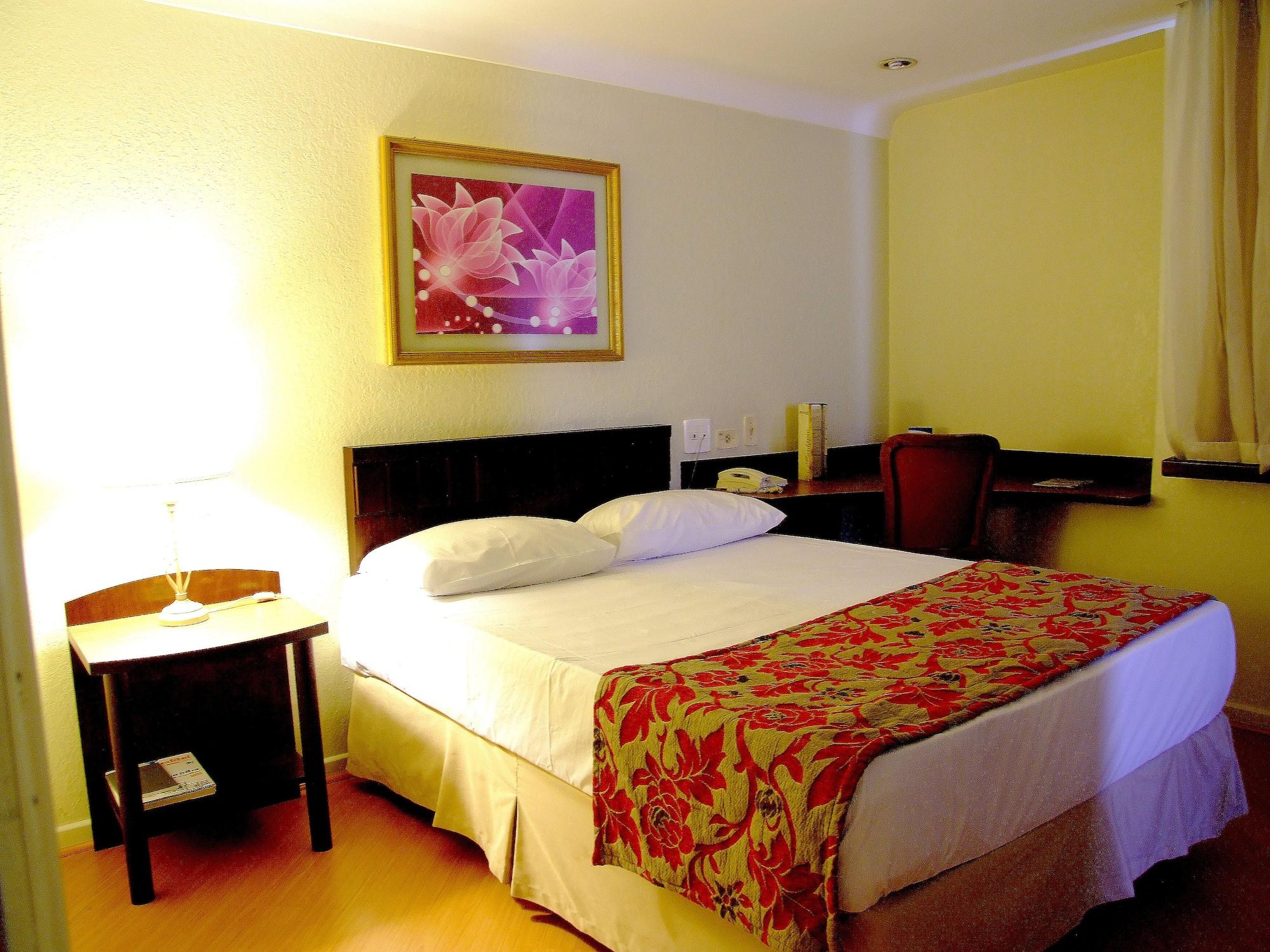 Hotel Dan Inn Curitiba Centro By Nacional Inn Exterior photo