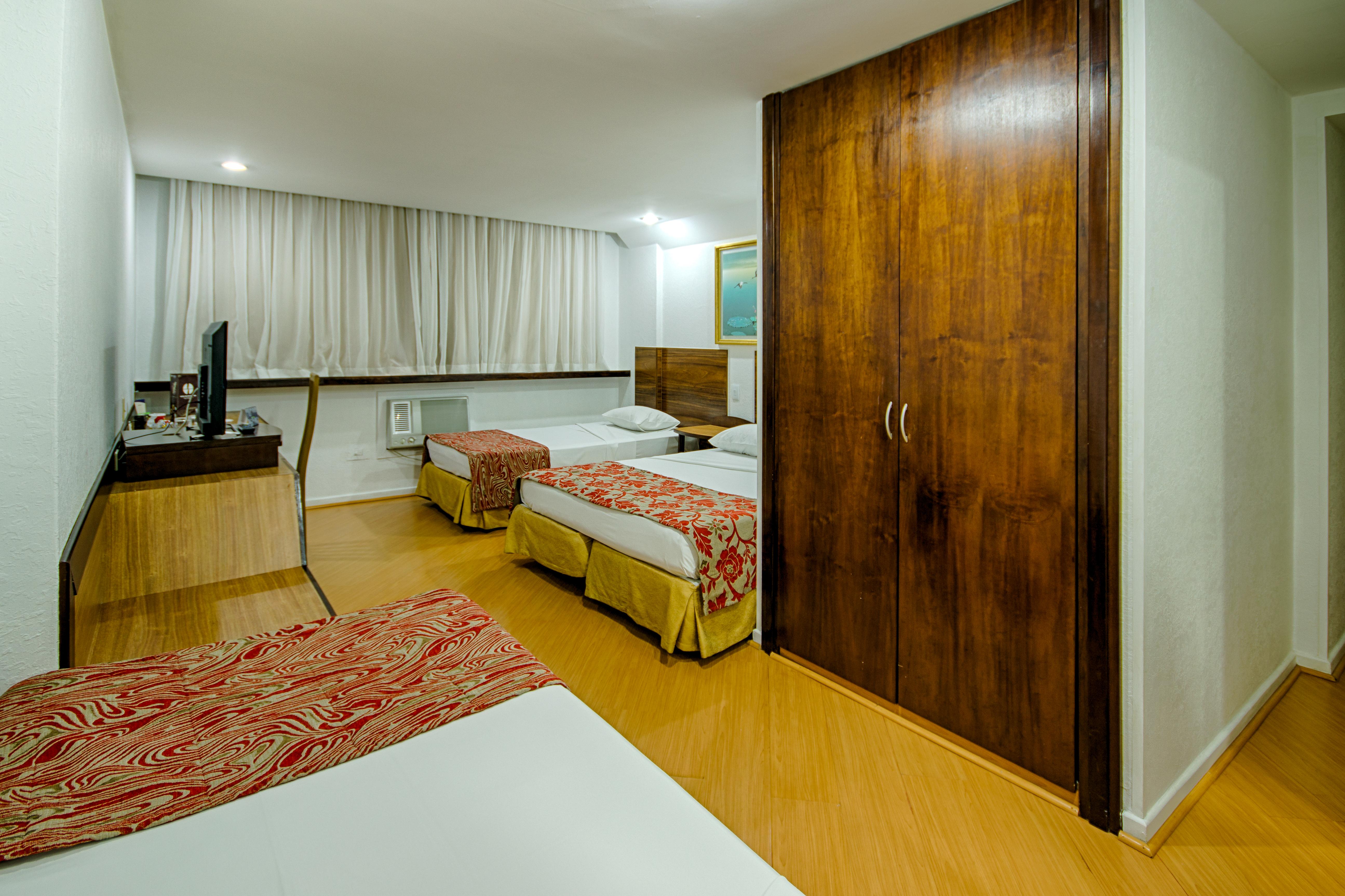 Hotel Dan Inn Curitiba Centro By Nacional Inn Exterior photo